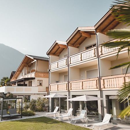 Hotel Tiefenbrunn Gardensuites & Breakfast Lana Luaran gambar