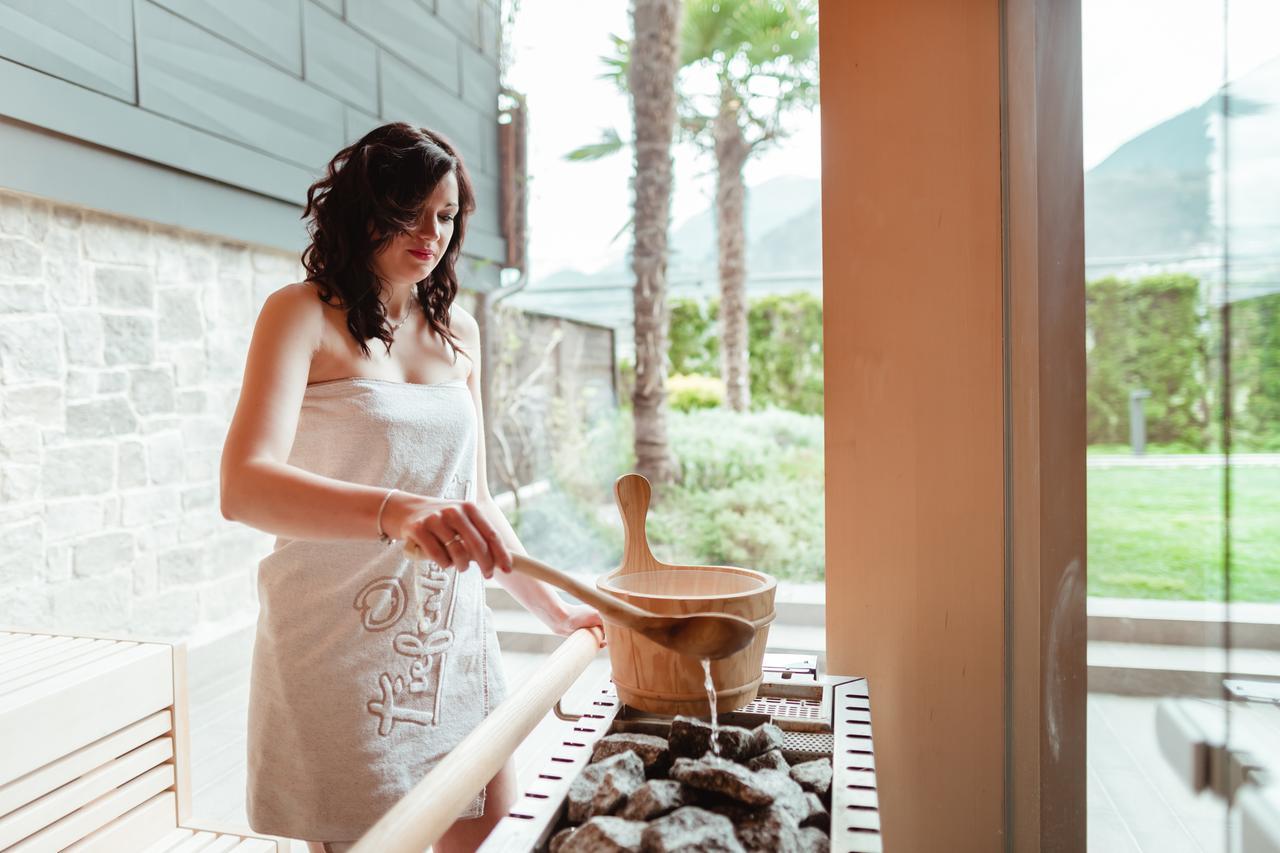 Hotel Tiefenbrunn Gardensuites & Breakfast Lana Luaran gambar
